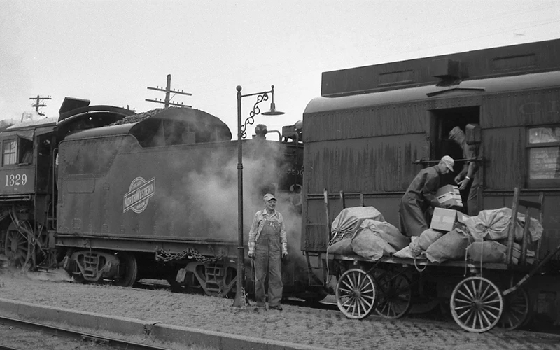 Chicago and North Western Railway (C&NW) History